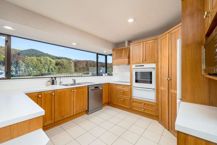 91 Garlands Road Waimate_5