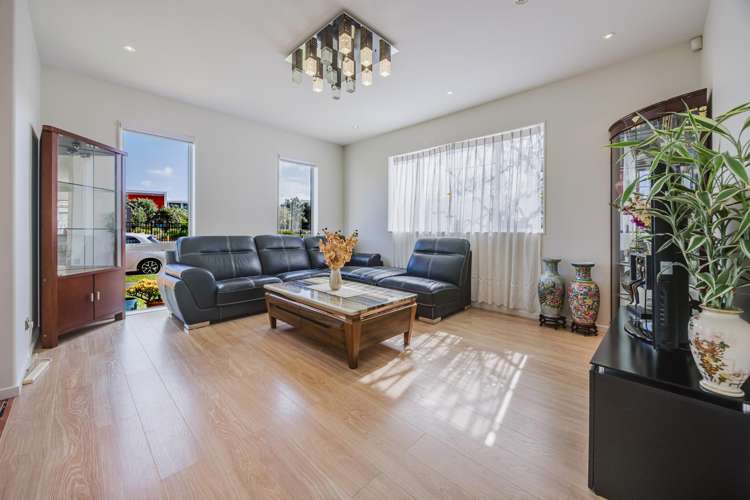 10 Helianthus Avenue Flat Bush_3