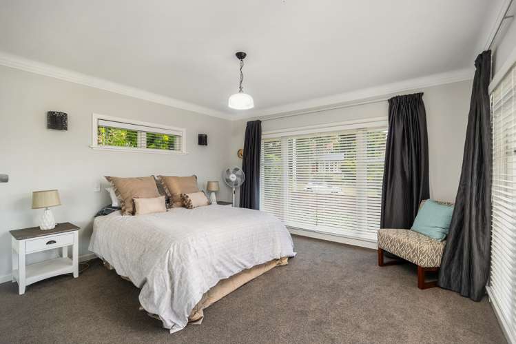 2a Summit Drive Mount Albert_10