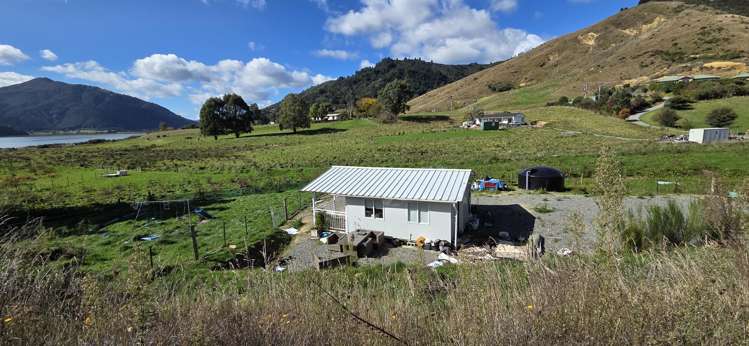 884 Queen Charlotte Drive_5