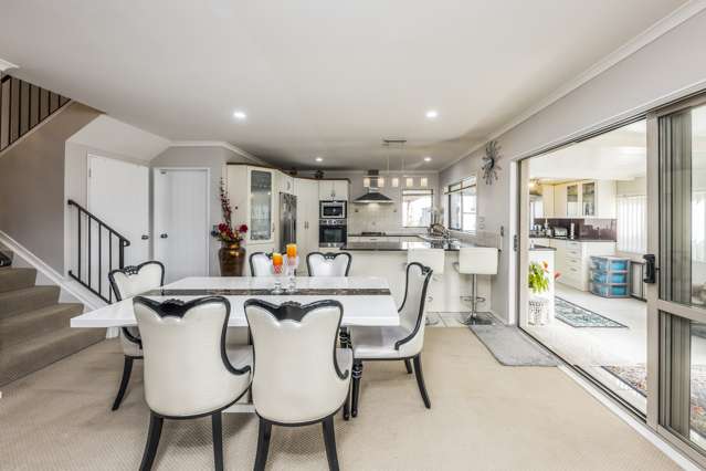 7 Cambrian Crescent Flat Bush_3