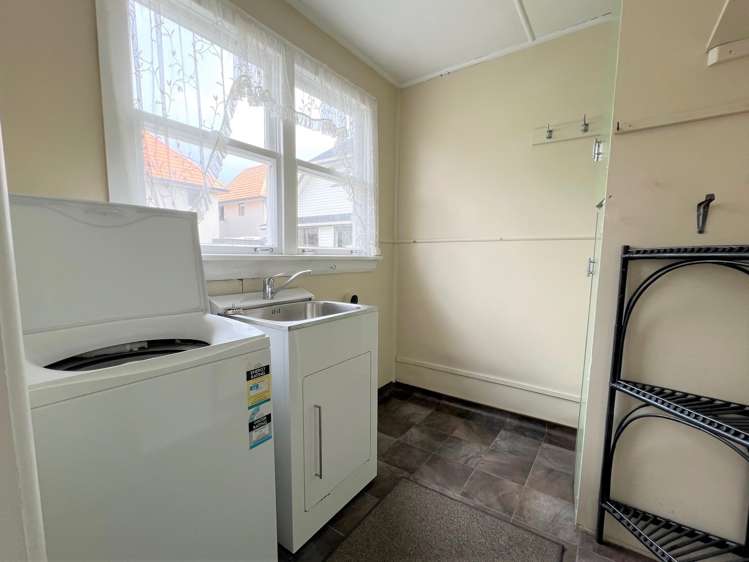 12 Franklin Street Greymouth_16