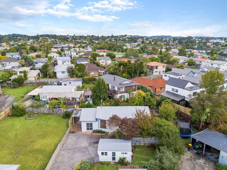 1/12 Kaweka Street New Lynn_15