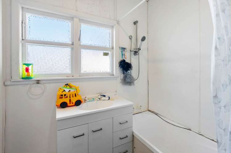 1/29 & 2/29 Weymouth Road Manurewa_13