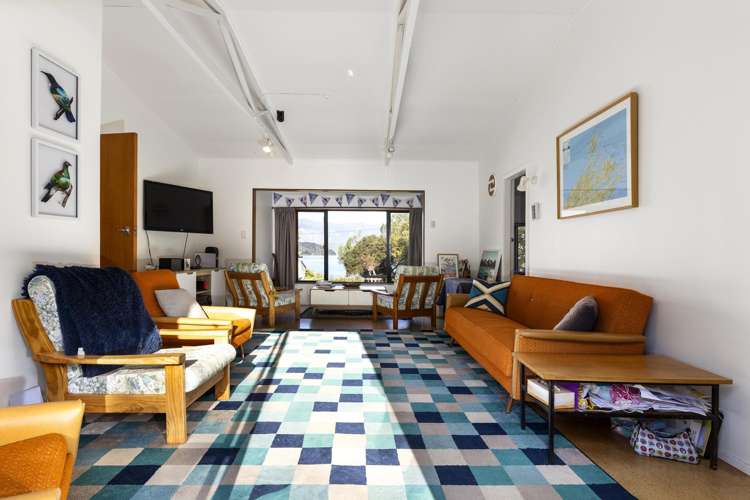 1 West Bay, Lochmara Bay Marlborough Sounds_12