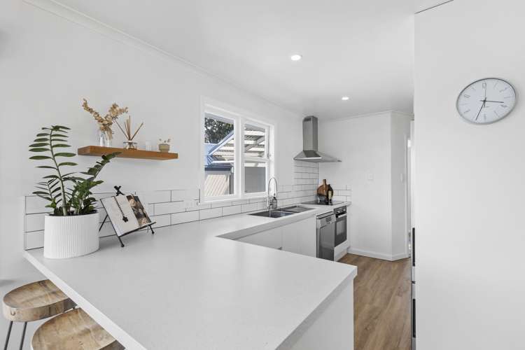 282 Tremaine Avenue Takaro_6