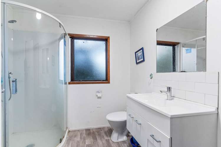 4/20 Reid Road New Lynn_10