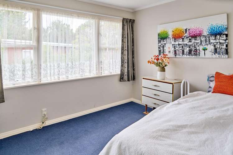 32 Wai-Iti Crescent Woburn_18