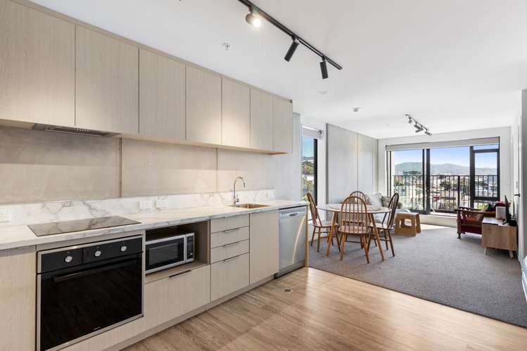 601/21 King Street Mount Cook_2