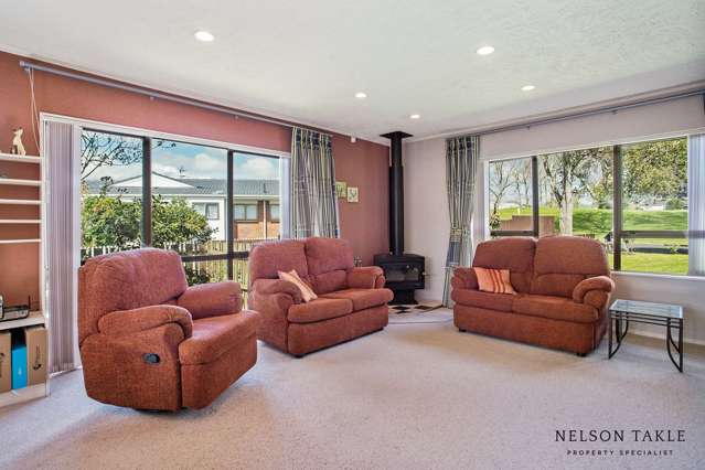 12 Muirfield Street Wattle Downs_2