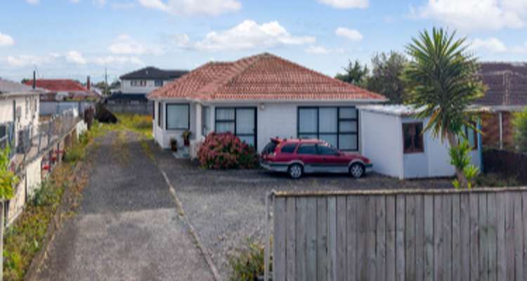49 Buckland Road_0
