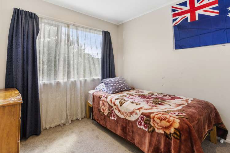 49 Ashgrove Road Mangere_8