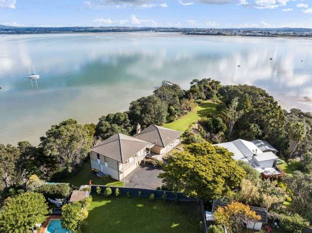 Real estate patriarch’s home has declared reserve of $1.45m - more than $1m below CV