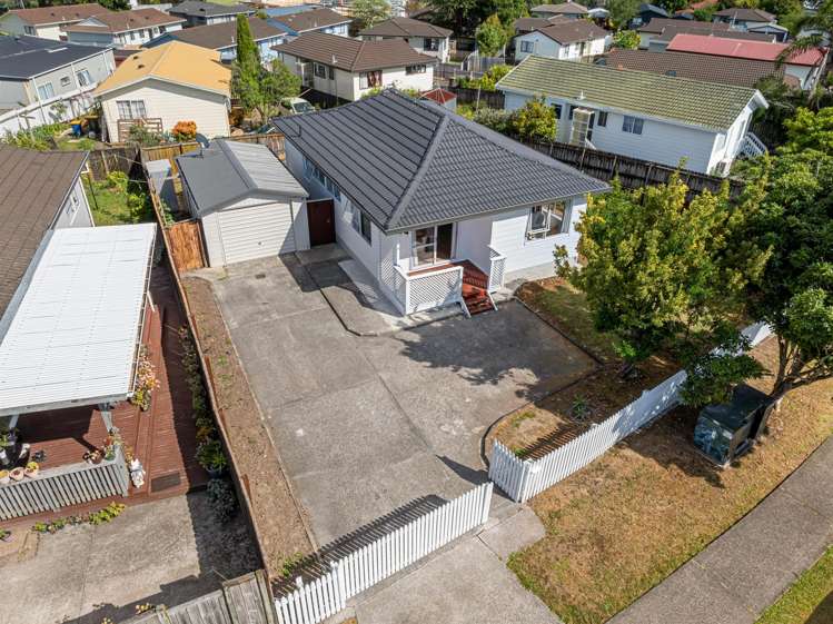 8 Childers Road Ranui_21