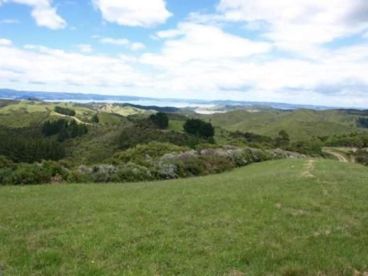 379b Cowes Bay Road Waiheke Island_11