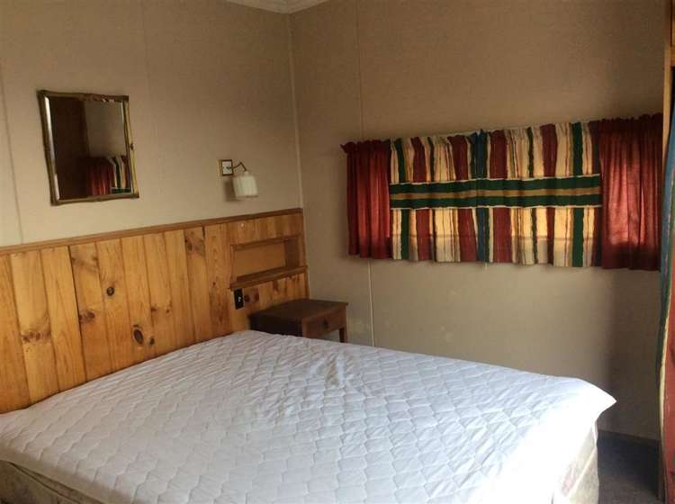 168 Park Street Queenstown_4