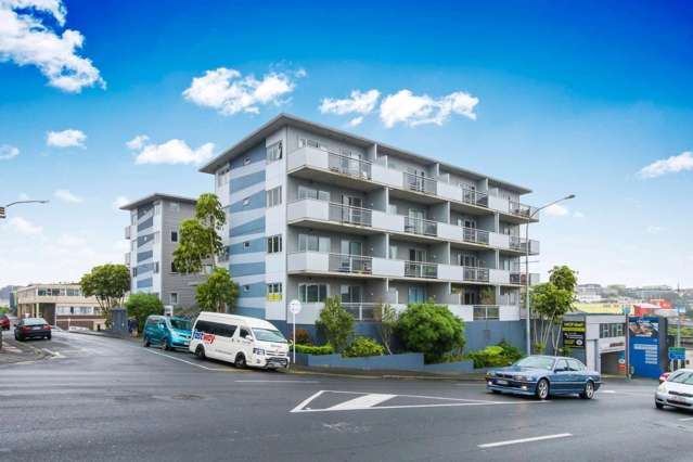 4B/1 Ophir Street City Centre_1