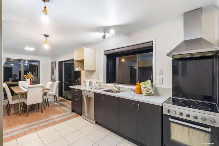 83 Carnoustie Drive Wattle Downs_2