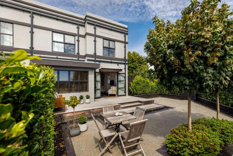 1-6/69 Maxwell Road Blenheim_11