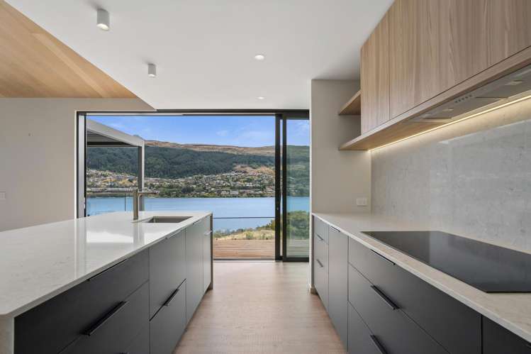 6 Red Deer Rise Kelvin Heights_14