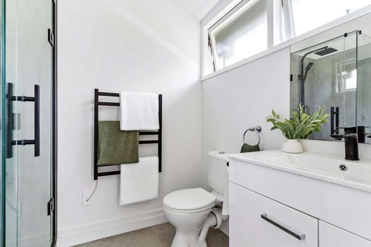 5/11 Don Croot Street Morningside_9