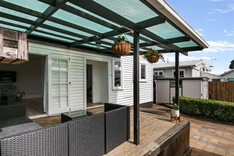 69 Harris Street Pukekohe_15