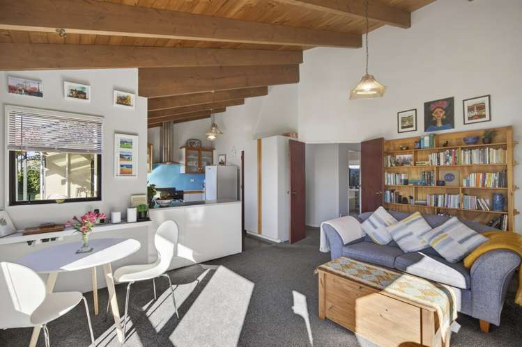99 Barrett Road_4