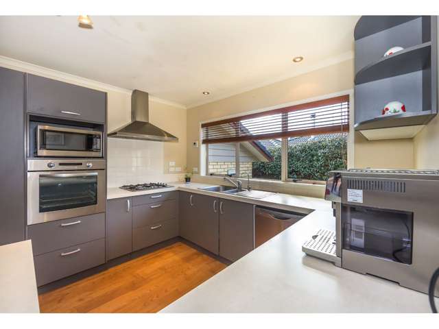 29 Driftwood Drive Red Beach_3