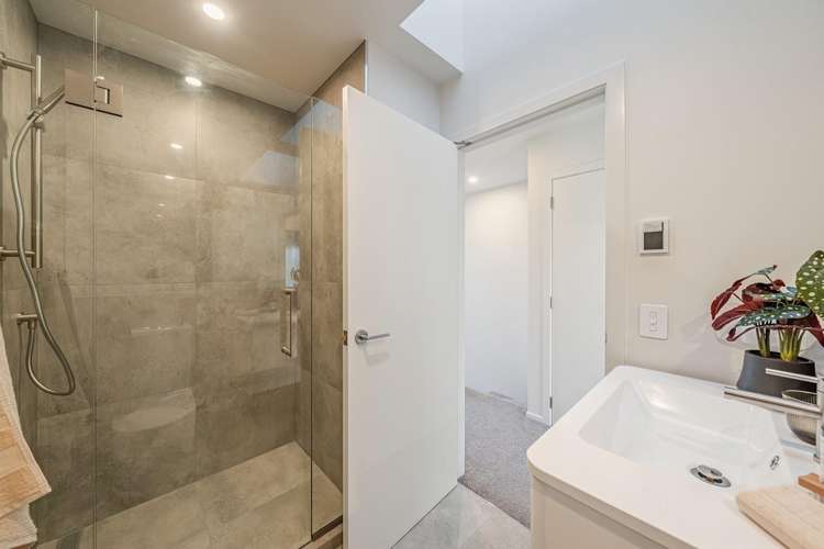 Unit 11/1 Nikau Grove Woburn_15