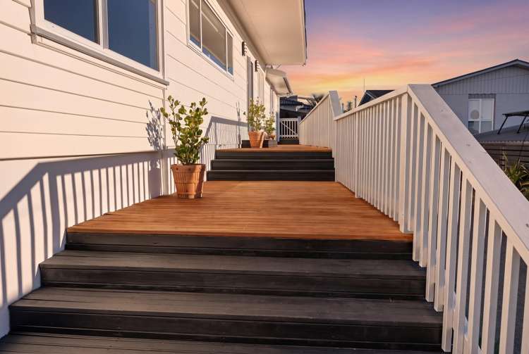 18B Nathan Avenue Paraparaumu Beach_1