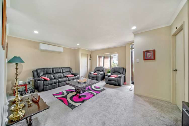 14 Brunswick Rise Mangere_19