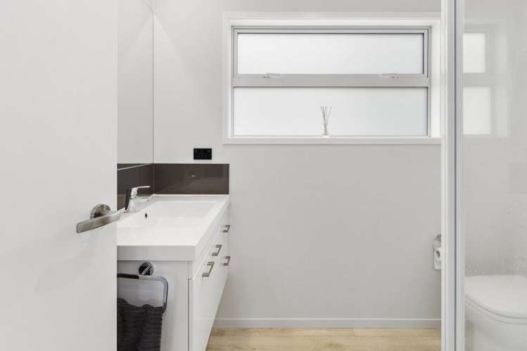 1 Sereno Vista Bellevue_11