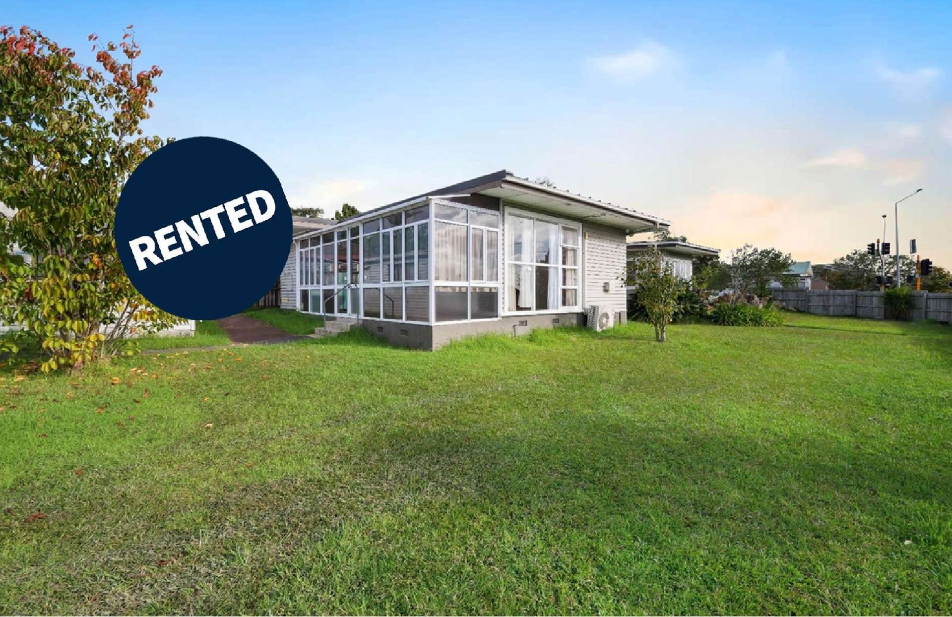 119 Te Atatu Road Te Atatu South_0