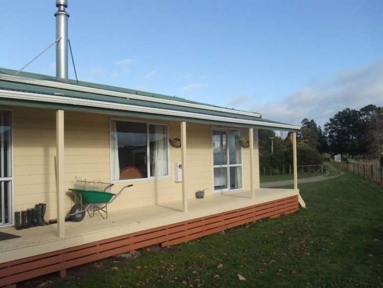 20a Rangiuia Road Tolaga Bay_7