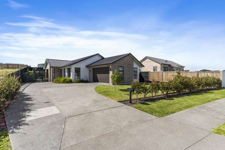 45 Angiangi Crescent Beachlands_29