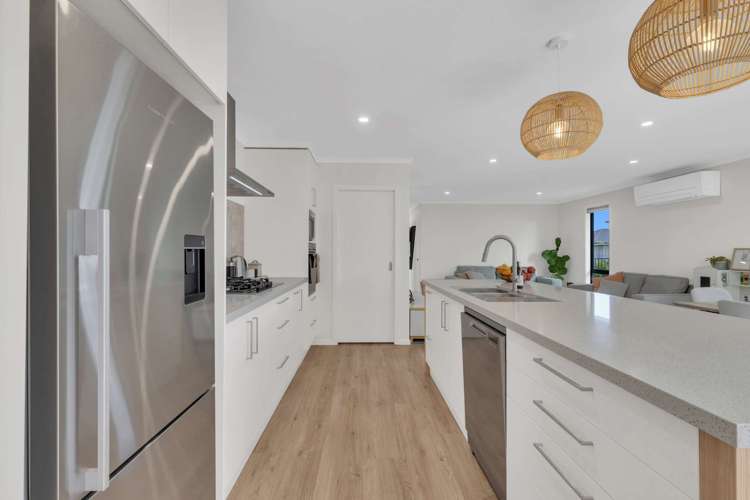 7 Thomas Way Brightwater_2