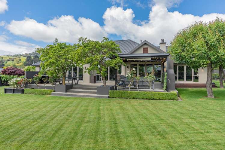 5 Orchard Grove East Taieri_24