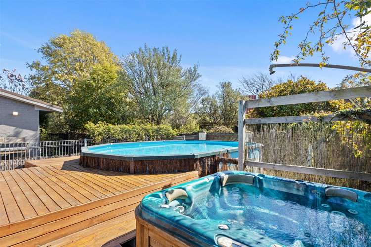 28 Yellowstone Crescent Burwood_2