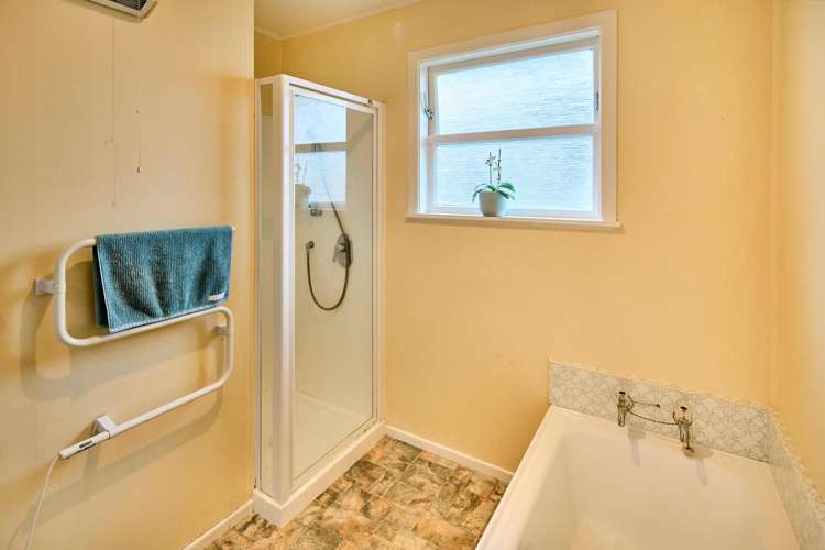 16 Clematis Grove Maungaraki_14