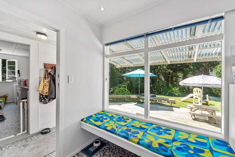 34 Awanui Crescent Matakana_6