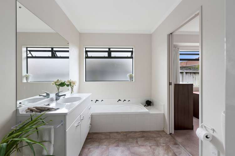 4 Dan Tori Place Orewa_9