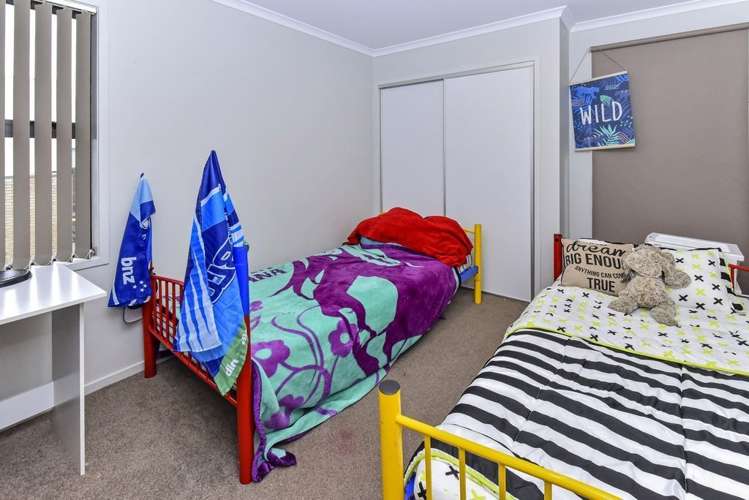 11 Hirimate Place Flat Bush_9