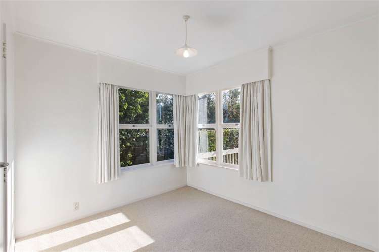 6 Raines Avenue Forrest Hill_12