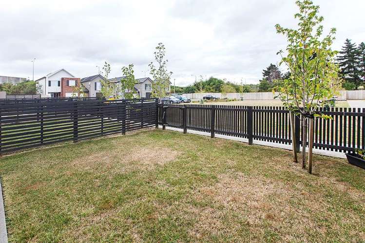 5 Kaihua Terrace Mangere Bridge_15