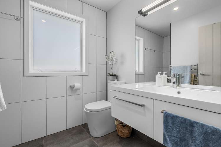 12 Saint Thomas Avenue Pyes Pa_19