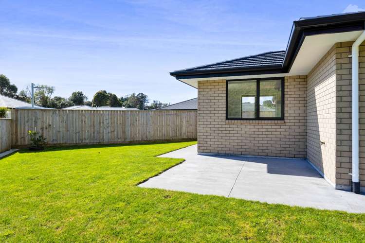 67 Magnolia Drive Westown_9