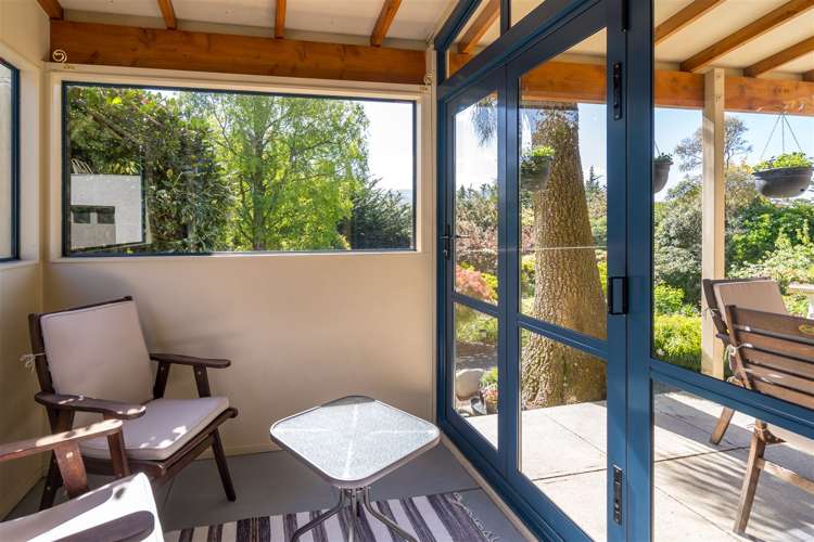 1 Saint Ronans Road Macandrew Bay_15