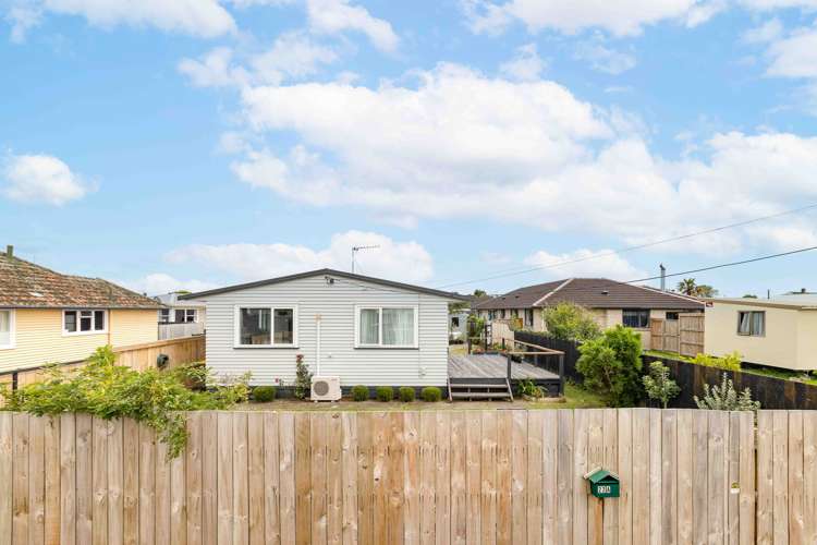 22a Pine Avenue Bader_16