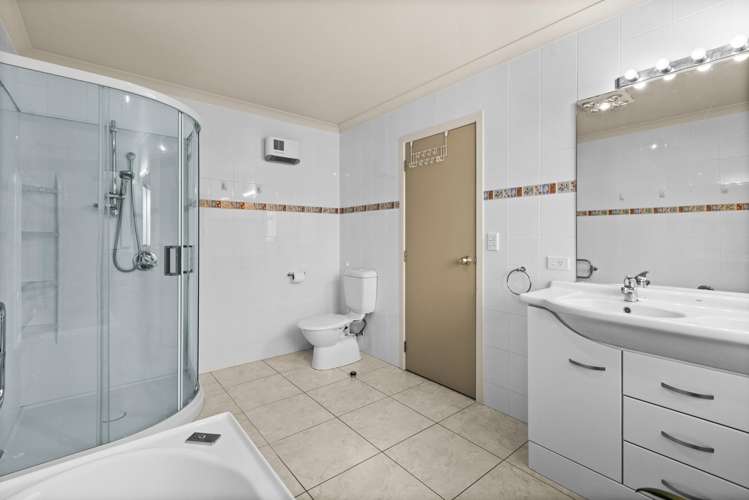 28A Howard Road Taradale_13