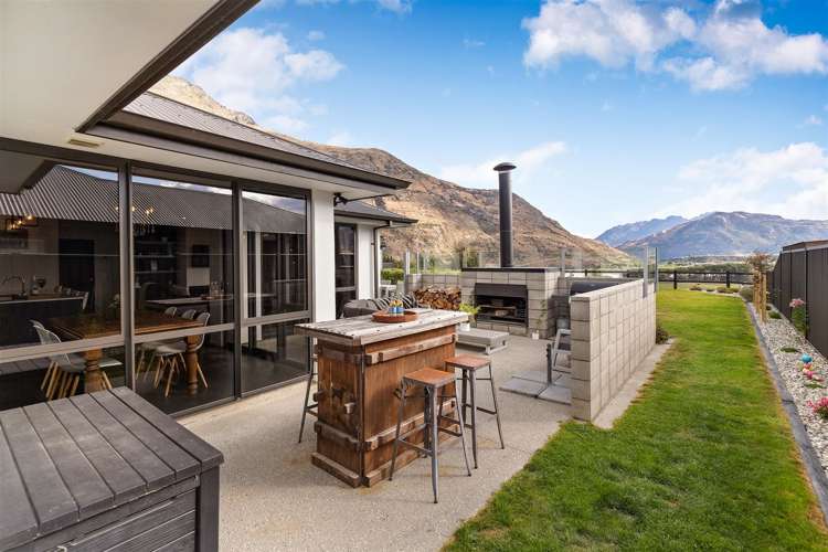 40 Myles Way Lower Shotover_11